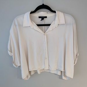 MEDIUM beige button down crop top.